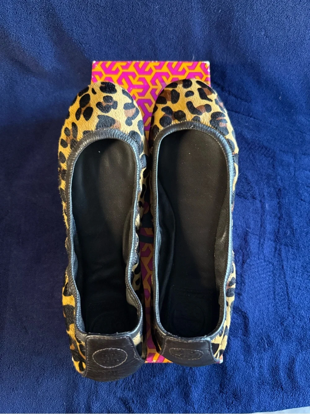 Leopard Print Ballet Flats - Black & Tan